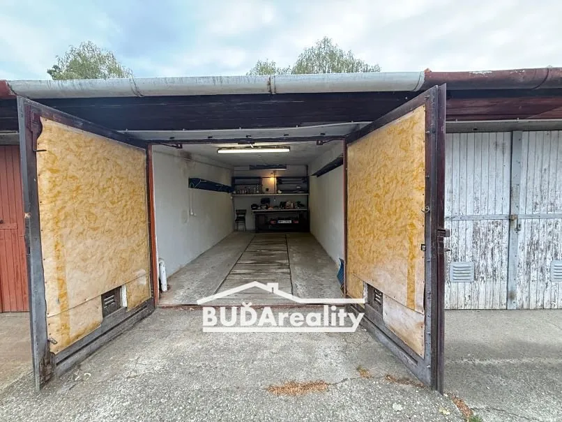 Prodej garáže 17 m²